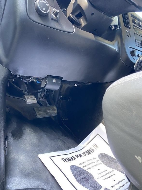 Used 2020 Chevrolet Express 3500 Extended w/ Driver Convenience Package RWD image 18