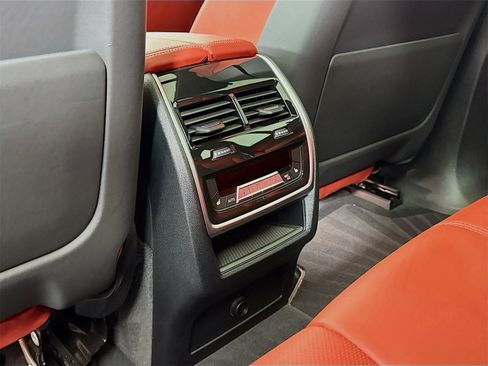 Used 2023 BMW X5 M w/ Competition Package image 26