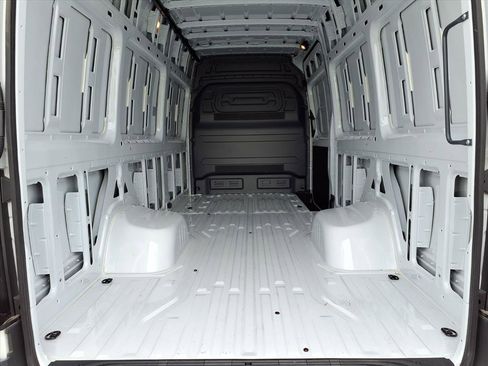 New 2025 Mercedes-Benz Sprinter 3500 image 9