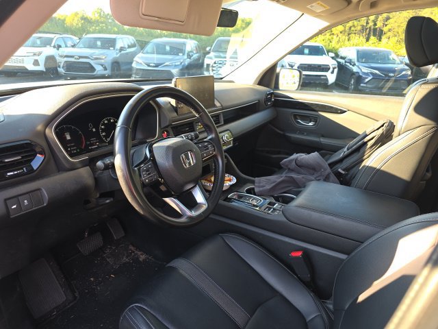 Used 2024 Honda Pilot Touring image 18
