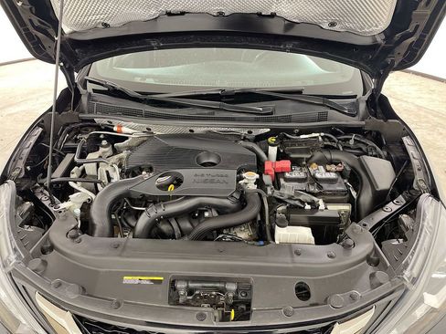 Used 2019 Nissan Sentra NISMO w/ Electronics Package image 31