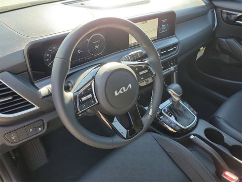 New 2026 Kia Seltos EX image 23
