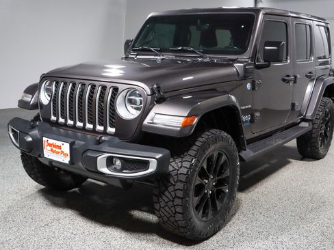 Used 2021 Jeep Wrangler Unlimited Sahara image 31