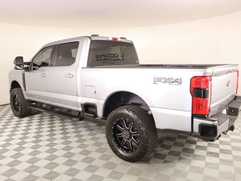 Used 2024 Ford F250 Lariat w/ Lariat Ultimate Package image 24