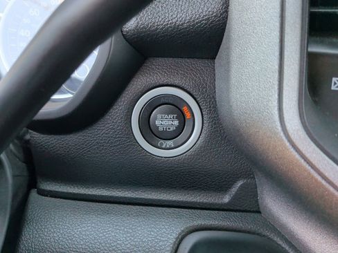 Used 2024 RAM 2500 Tradesman w/ Chrome Appearance Group image 24