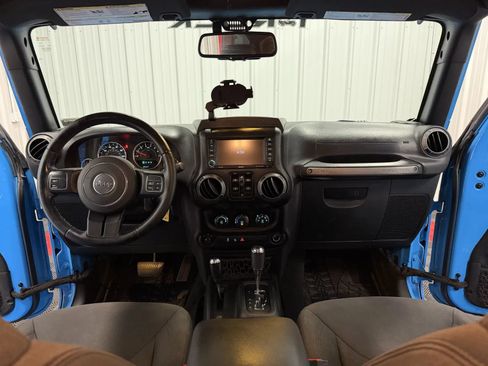 Used 2018 Jeep Wrangler Unlimited Sport S AWD/4WD image 30