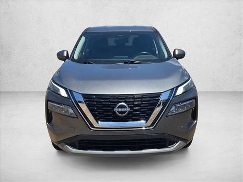 Used 2023 Nissan Rogue SV AWD/4WD image 2