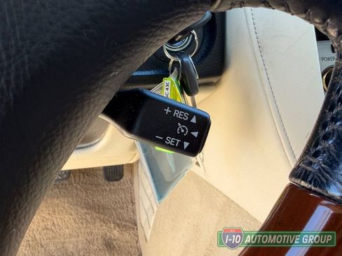 Used 2007 Lexus SC 430 Convertible RWD image 19