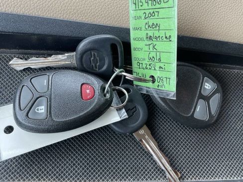 Used 2007 Chevrolet Avalanche LT w/ LT Preferred Equipment Group image 18
