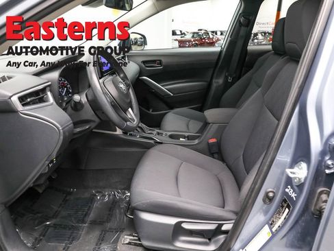 Used 2024 Toyota Corolla Cross LE image 14