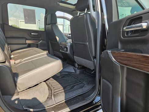 Used 2019 GMC Sierra 1500 SLT w/ SLT Premium Plus Package AWD/4WD image 25