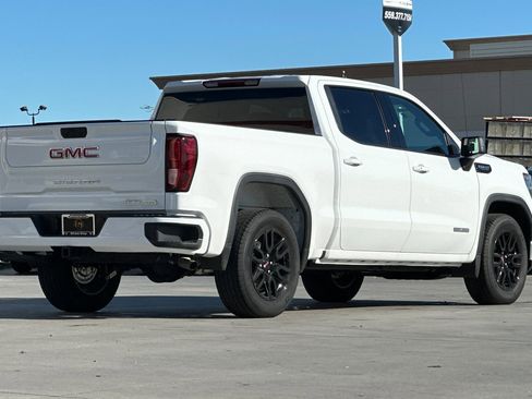 New 2026 GMC Sierra 1500 Elevation image 6