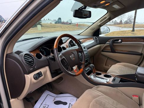 Used 2010 Buick Enclave CX w/ Driver Confidence Package image 11
