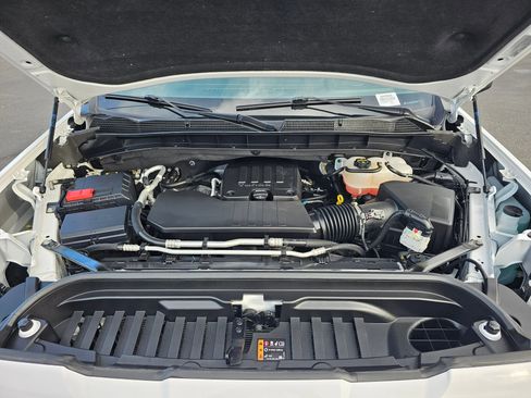 Used 2024 GMC Sierra 1500 Elevation w/ LPO, Elevation Black Package image 40