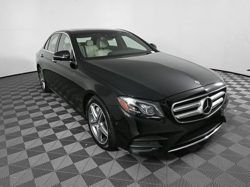 Used 2017 Mercedes-Benz E 300 4MATIC image 24