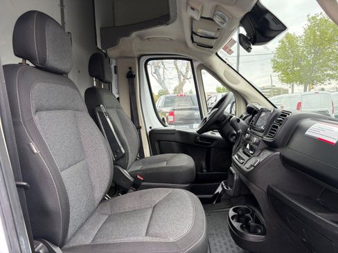 Used 2022 RAM ProMaster 3500 w/ Fleet Safety Group (AWQ) FWD image 18
