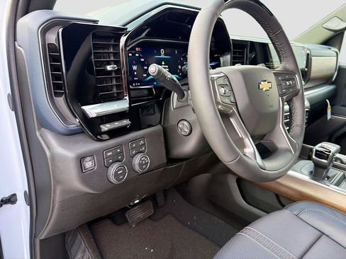 New 2026 Chevrolet Silverado 1500 High Country w/ Technology Package image 11