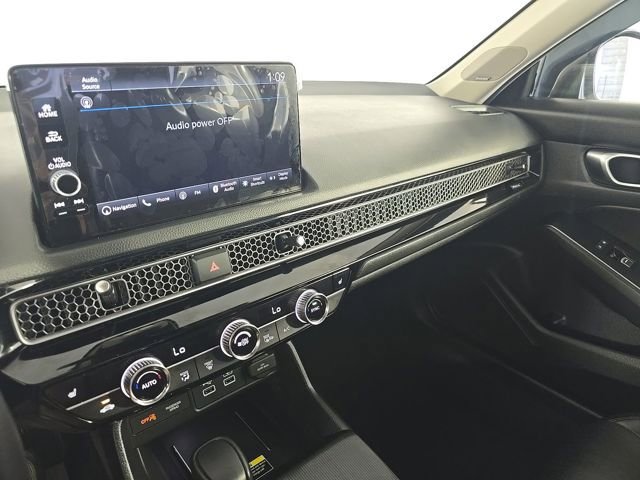 Used 2024 Honda Civic Touring image 12