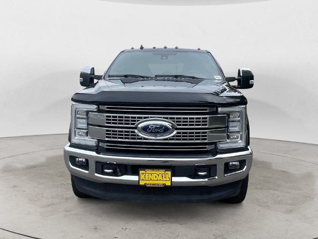 Used 2019 Ford F350 Platinum w/ Platinum Ultimate Package AWD/4WD image 2