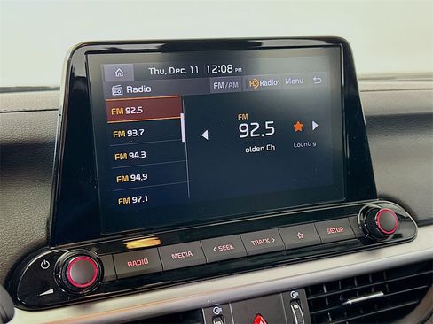 Used 2023 Kia Forte LXS w/ LXS Technology Package image 27