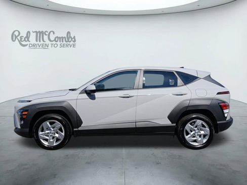 New 2026 Hyundai Kona SE image 2