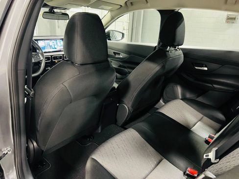 New 2027 Nissan Sentra SV FWD image 18