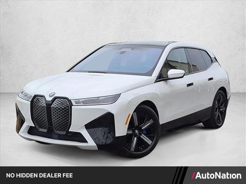 Used 2023 BMW iX xDrive50 w/ Premium Package AWD/4WD image 1