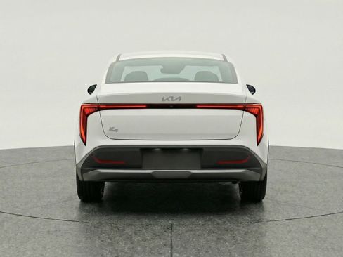 Used 2025 Kia K4 FWD image 7