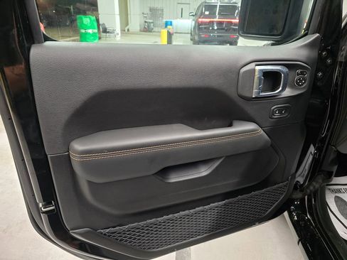 New 2026 Jeep Wrangler Sahara AWD/4WD image 12