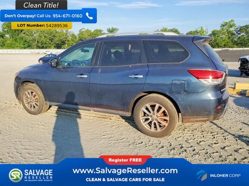 Used 2013 Nissan Pathfinder SV AWD/4WD image 3