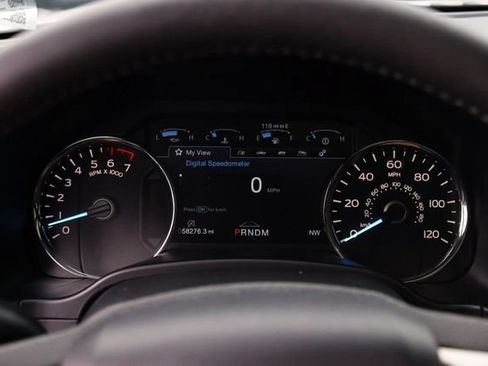 Used 2019 Ford F150 Lariat w/ Equipment Group 502A Luxury AWD/4WD image 14