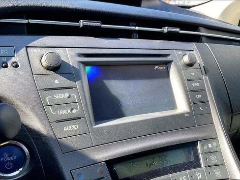 Used 2013 Toyota Prius Two image 24