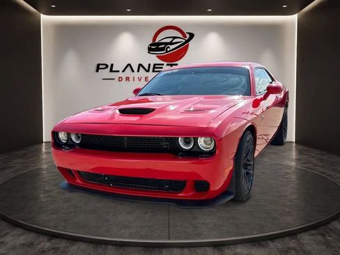 Used 2023 Dodge Challenger R/T Scat Pack w/ Plus Package RWD image 1