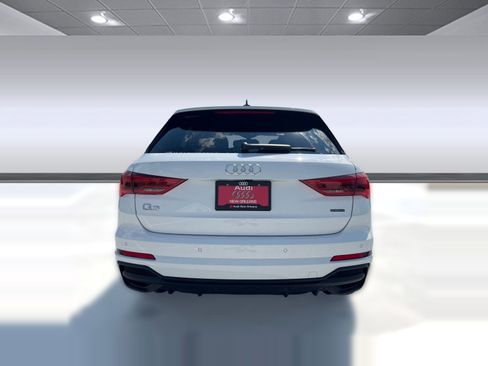 New 2025 Audi Q3 2.0T Premium image 10
