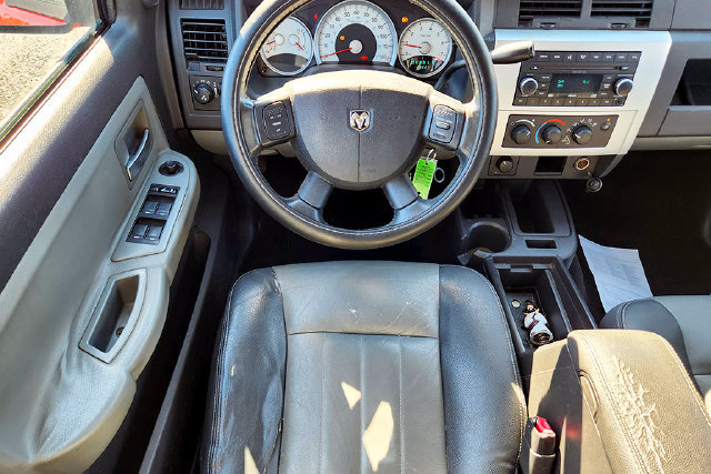 Used 2008 Dodge Dakota Laramie AWD/4WD image 15