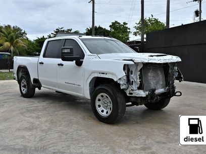 Used 2025 GMC Sierra 2500 Pro w/ Convenience Package