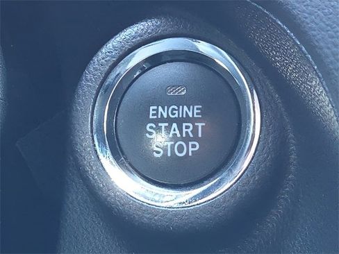 Used 2018 Subaru Impreza 2.0i Sport image 27