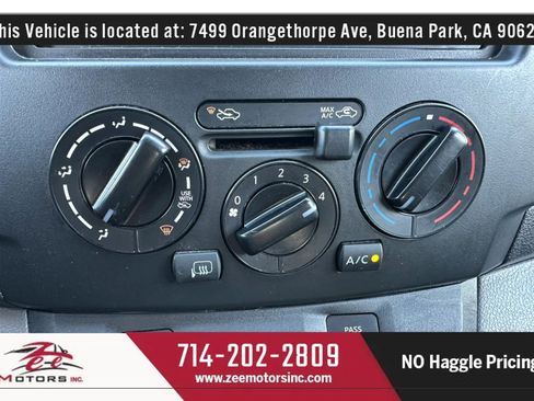 Used 2017 Nissan NV200 SV w/ Technology Package FWD image 25