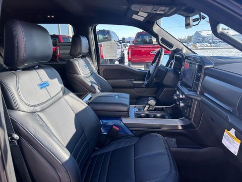 New 2025 Ford F150 Platinum image 19