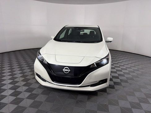 Used 2024 Nissan Leaf SV Plus FWD image 5