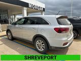 Used 2019 Kia Sorento L image 2