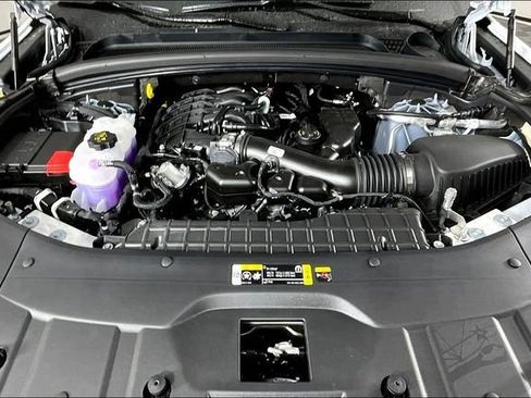 New 2025 Jeep Grand Cherokee Altitude image 2