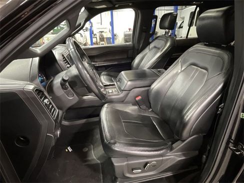 Used 2019 Ford Expedition Limited w/ Special Edition Package image 17