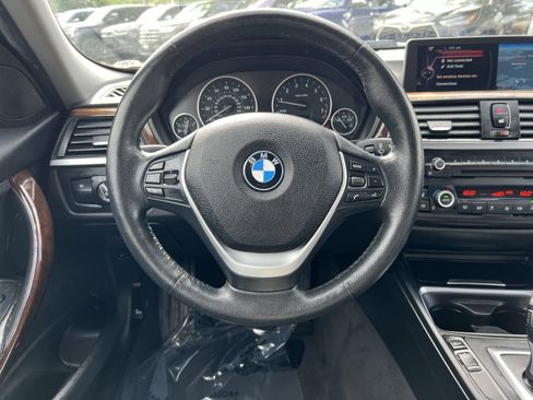 Used 2015 BMW 328i xDrive Sedan AWD/4WD image 16