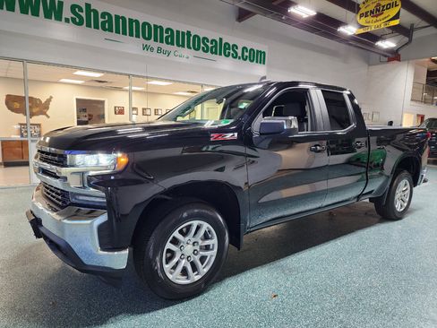 Used 2019 Chevrolet Silverado 1500 LT w/ All-Star Edition image 2