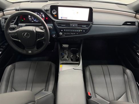 Used 2024 Lexus ES 350 F Sport w/ Accessory Package (Z1) FWD image 2