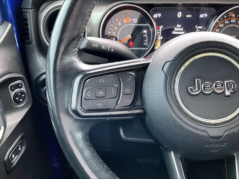 Used 2019 Jeep Wrangler Sport AWD/4WD image 19