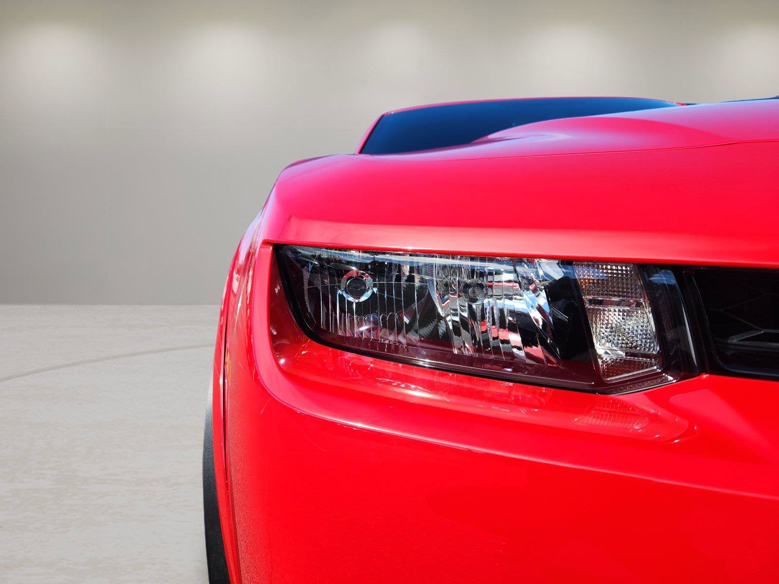 Used 2015 Chevrolet Camaro Z/28 RWD image 46