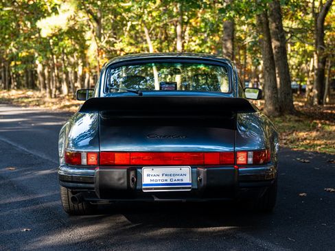 Used 1987 Porsche 911 Carrera RWD image 23