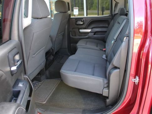 Used 2018 Chevrolet Silverado 1500 LT w/ All Star Edition image 10